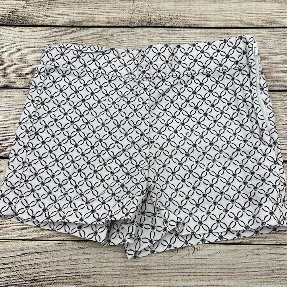 Janie and Jack Geometric Floral Design White Shorts with Adjustable wais…